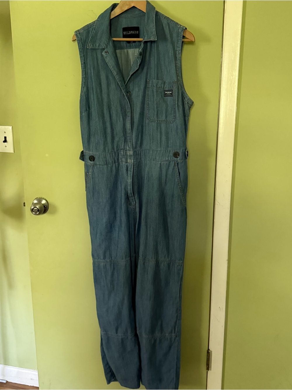 Wildfang Sleeveless chambray Denim Jumpsuit - Light Blue